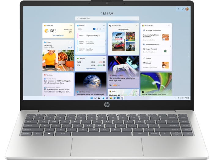 HP 14 inch Laptop AI 14-hc0035TU, Silver - 14-inch - Natural Silver (D78F7PA) - Center facing
