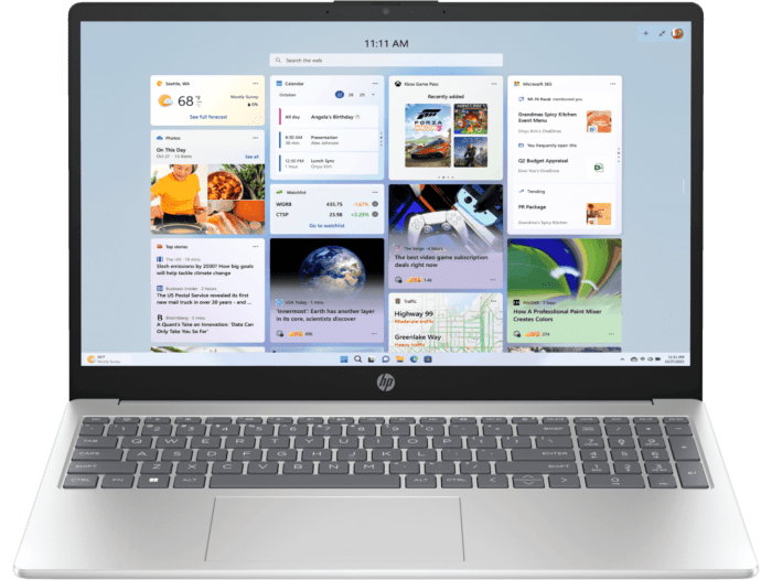 HP 15.6 inch Laptop 15-fd1264TU, Silver - 15.6-inch - Natural Silver (D6MY7PA) - Center facing